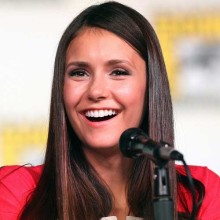 synchronsprecher_nina_dobrev